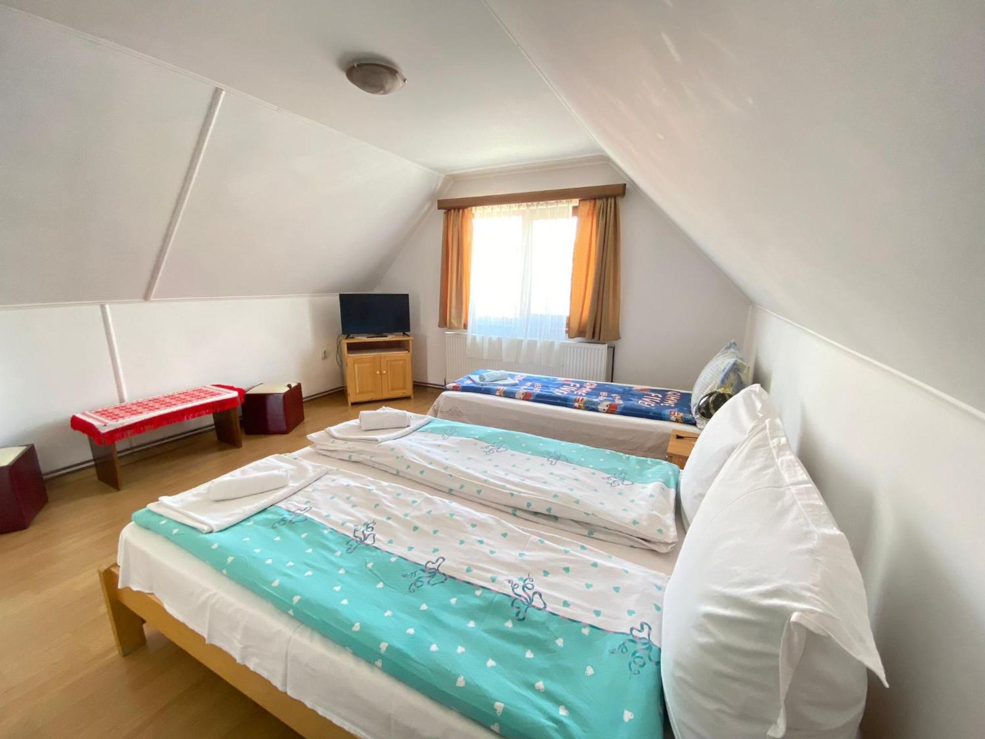 Dobra Haz Hotel Covasna Exterior photo